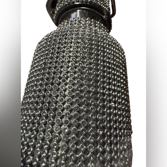 Paris Hilton Bling Water Bottle W/ Lid Removable and Strap Stainless Steel 25 oz - Picture 13 of 15
